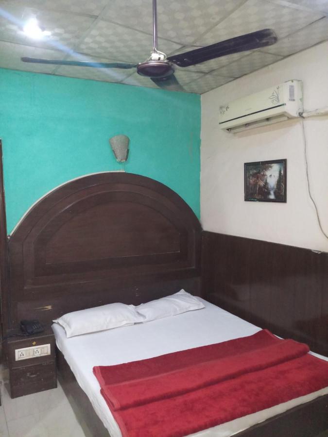 Hotel Diplomat Inn New Delhi Eksteriør billede